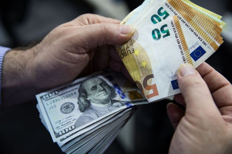 معدل البطالة في منطقة اليورو مستقر ومعنويات المستثمرين تتحسن