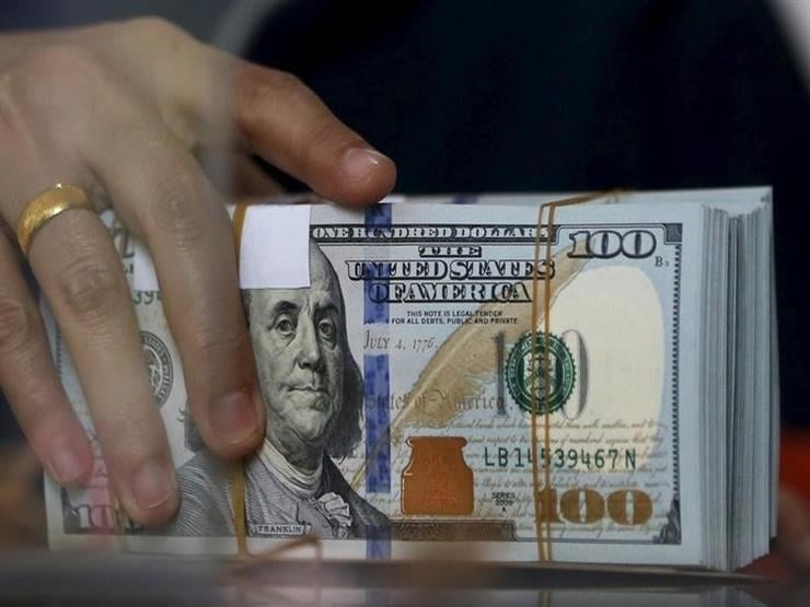 مكاتب التحويلات المالية في لبنان.. "بديل عن المصارف"