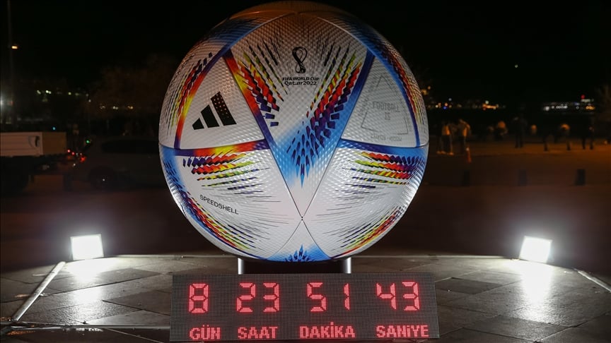 إسطنبول تحتضن الكرة الرسمية لمونديال قطر 2022