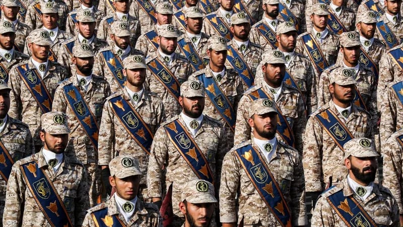 لهذا السبب.. إيران ترسل وحدات مدرعة إلى حدود العراق