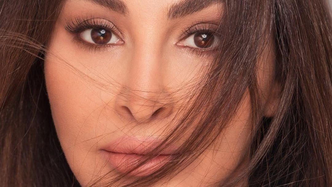 حرب البيانات من "السياسيين" إلى "الفنانين"..بيان جديد للفنانة اليسا