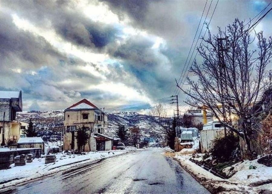 شتاء لبنان.. كأنه صراع بقاء!