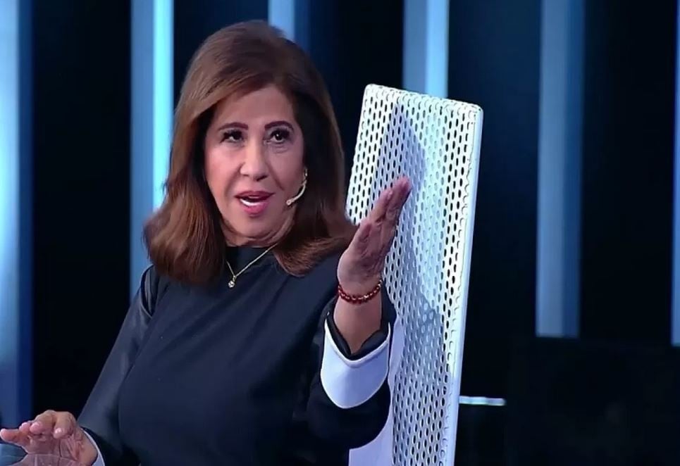 ليلى عبد اللطيف تفجّر توقعات صادمة في 2023!