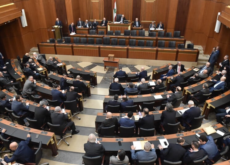 متى يبدأ البحث في أسماء «المرشحين الجدد» للرئاسة؟