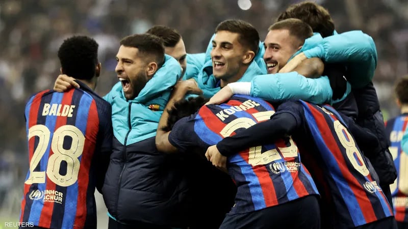 بالثلاثة.. برشلونة يهزم ريال مدريد ويحرز كأس السوبر
