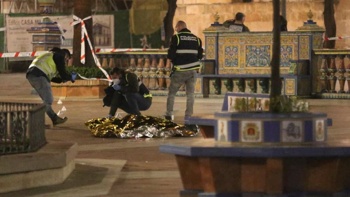 مقتل شمّاس وإصابة كاهن في هجوم بساطور استهدف كنيستين في إسبانيا