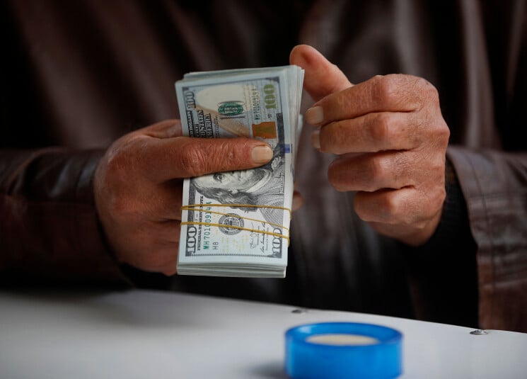 قصة "الهزّة" التي أصابت المضاربين!