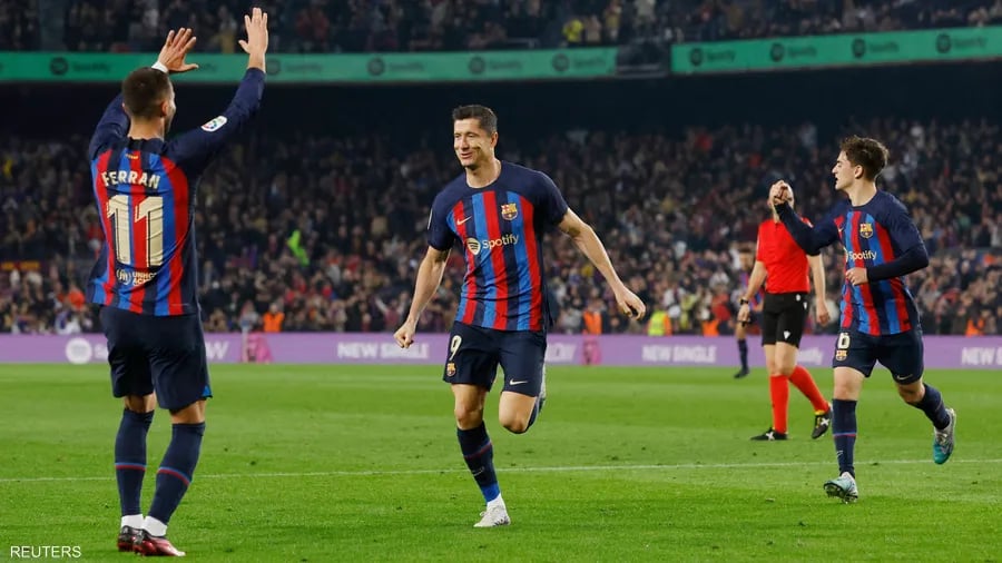 برشلونة تفوز على قادش..
