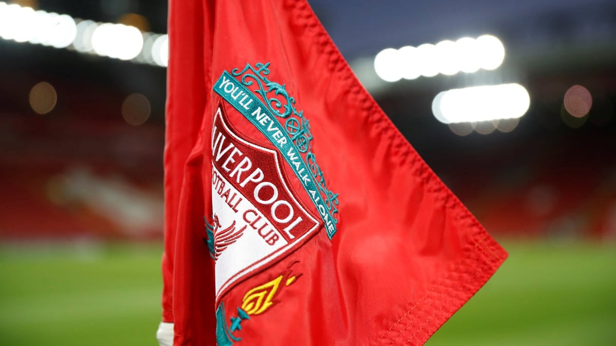 مالك ليفربول يستبعد بيع النادي