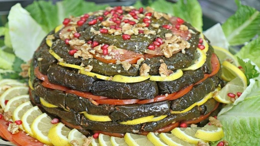 الطبخ اصبح وسيلة لمواجهة الفقر.. كيف تمكنت سوريات من الاستفادة من مهارتهن عبر الإنترنت؟