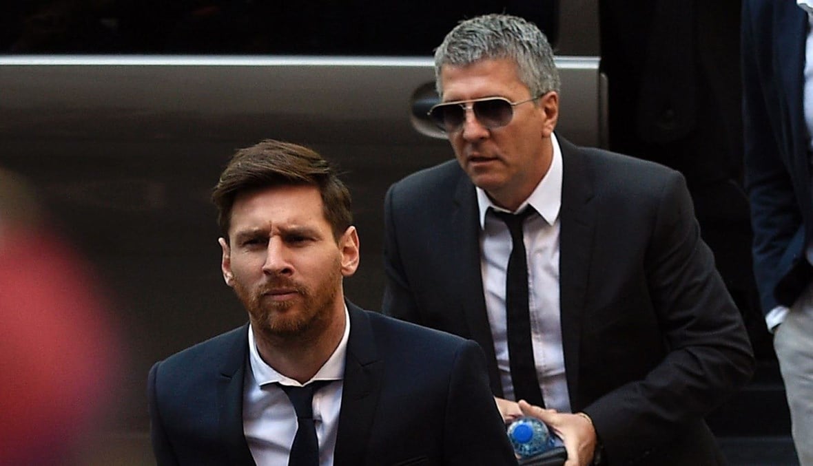 هل يعود لبرشلونة؟ والد ميسي يكشف عن مستقبله
