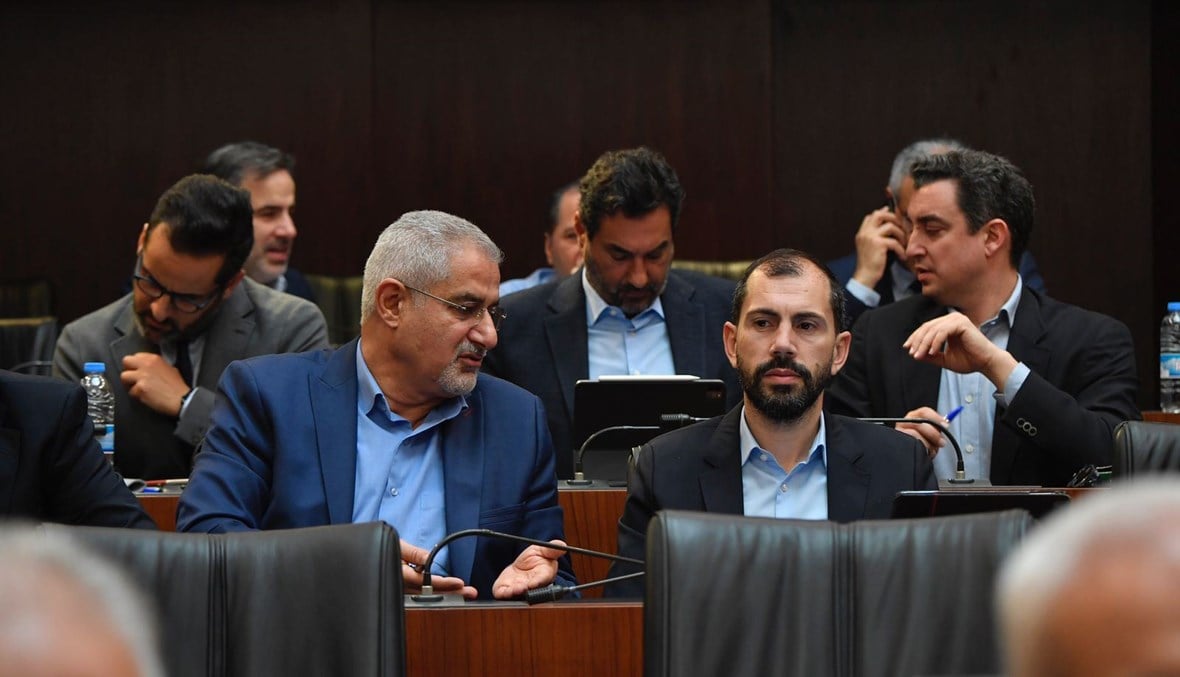 "كلام لا يليق بالمجلس".. هذا ما حصل داخل جلسة اللجان المشتركة