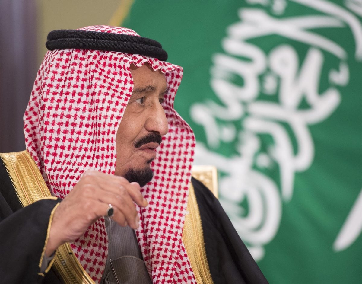 الملك سلمان يوجه دعوة للرئيس الإيراني لزيارة السعودية