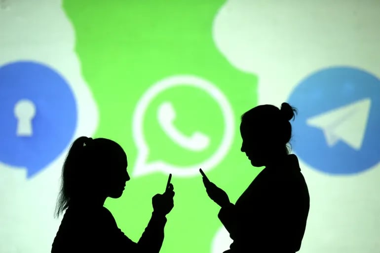 "واتساب" ينسخ ميزة موجودة في "تلغرام"