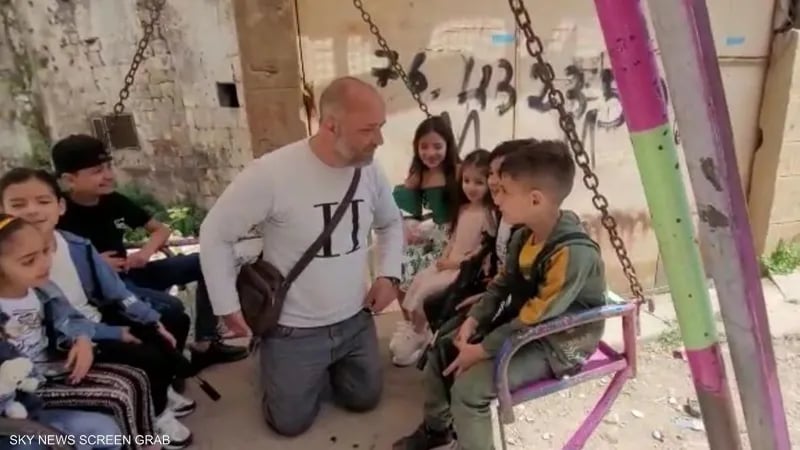 عيد لبنان.. عودة الأرجوحة "القديمة" وسلوك الأطفال تغير