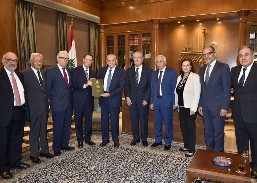 بري تسلّم التقرير النهائي لانتخابات 2022