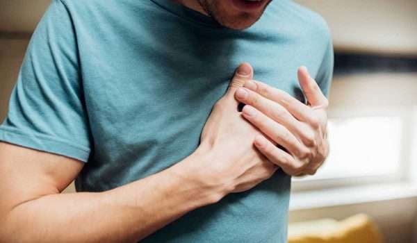 بهذه الأطعمة والمشروبات.. سيطر على خطر أمراض القلب القاتلة