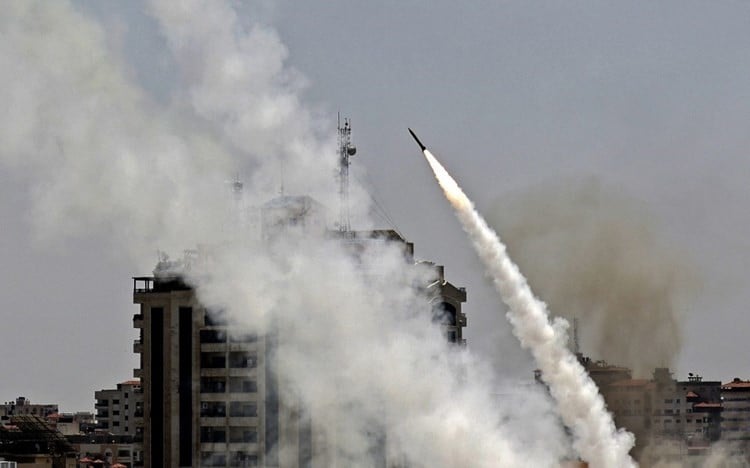 المقاومة الفلسطينية تقصف تل أبيب..وصفارات الإنذار تدوي