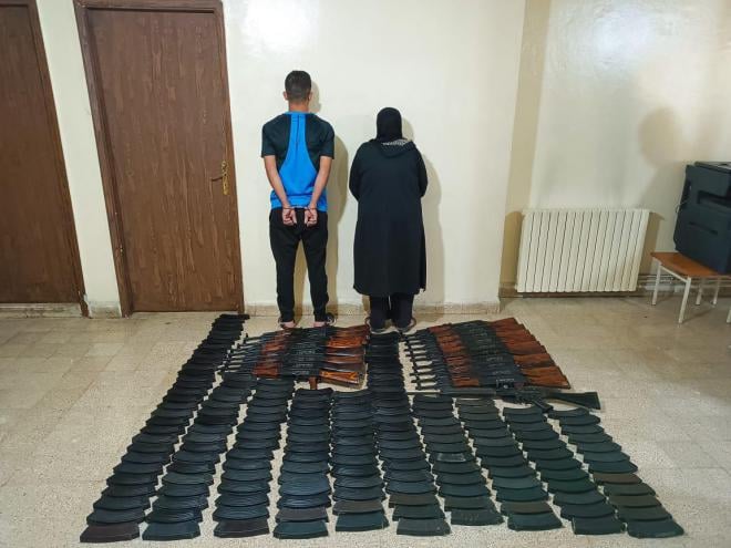 ينقل أسلحة وذخائر حربيّة إلى البقاع برفقة والدته.. و"المعلومات" تكشفهما