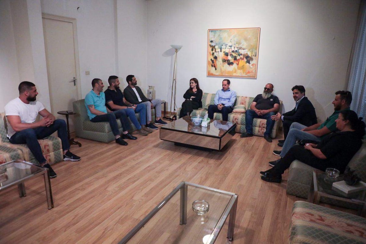 الجميل وقع عريضة تشكيل لجنة تحقيق دولية في انفجار مرفأ بيروت