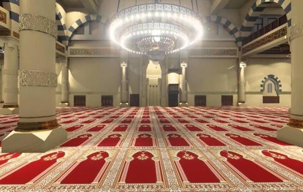نشَلَ أموالاً من جيوب مُصلّين في المسجد!