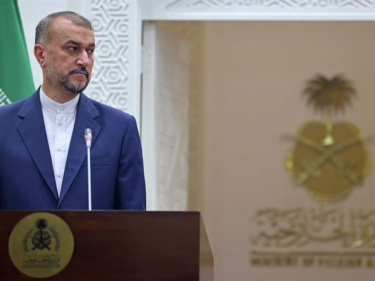 عبد اللهيان قبيل مغادرته جدة: المنطقة باتت بمثابة برميل بارود قد يتفجر في أي لحظة