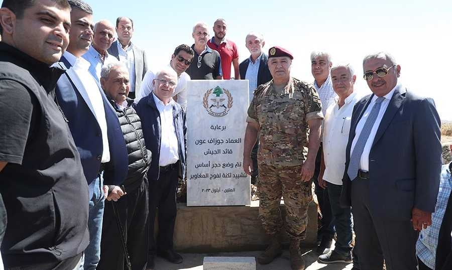 قائد الجيش: هؤلاء وراء استمرار المؤسسة العسكرية وصمودها