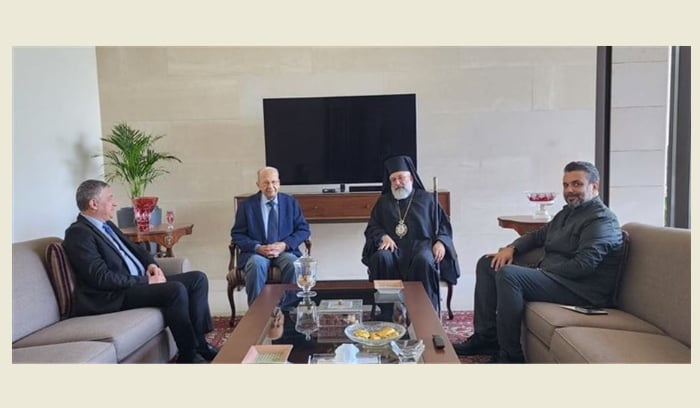 عون تسلم دعوة لحضور جلسة افتتاح المؤتمر العلمي الدولي في جامعة البلمند