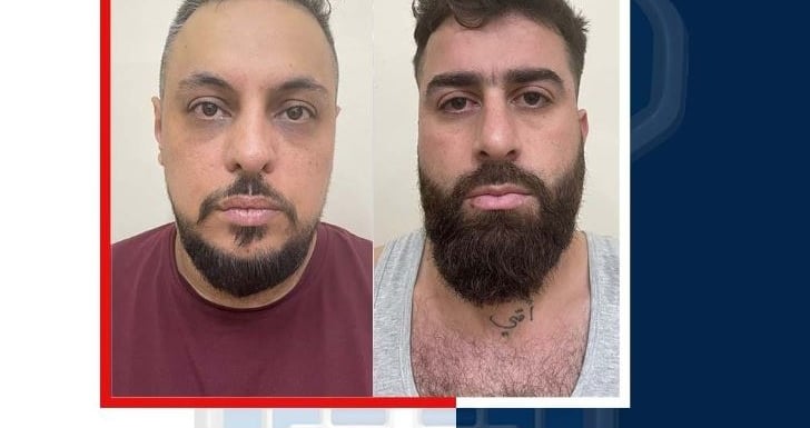 توقيف عنصرين من عصابة مسلحة ينتحل أفرادها صفة أمنية نفذت عمليات سلب