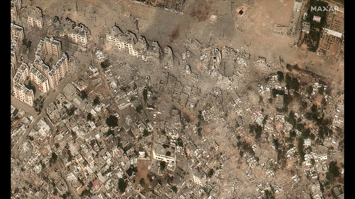 الاحتلال ألقى نحو ٣٢ ألف طن من المتفجرات وأكثر من ١٣ ألف قنبلة على قطاع غزة حتى الآن