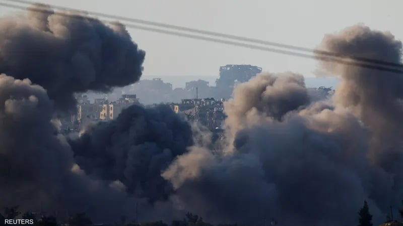 32 شهيدا من عائلة واحدة في غارة استهدفت منزلا في مخيم جباليا