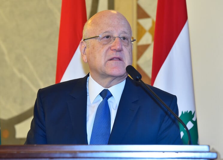 وزير الخارجية العماني يبحث مع ميقاتي العلاقات الثنائية