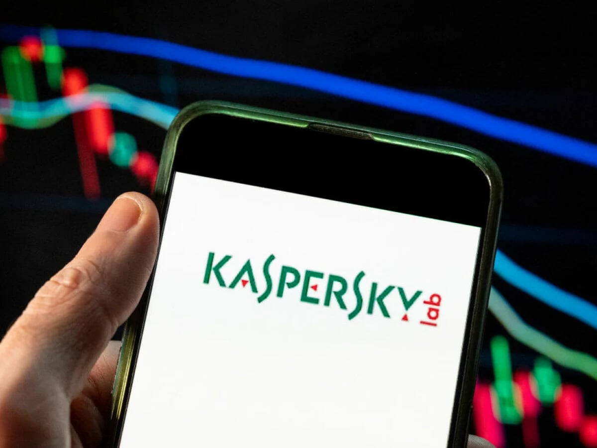 كندا تحظر تطبيقات WeChat وKaspersky