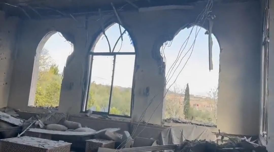 مدفعية العدو قصفت منزلا في ميس الجبل