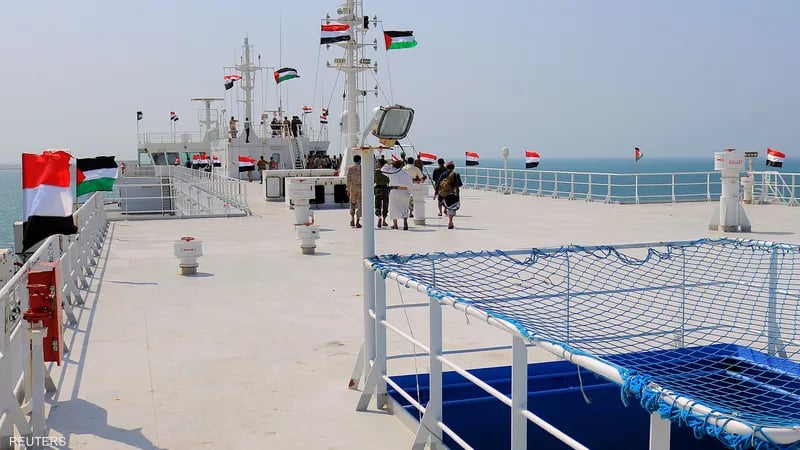الحوثي: سنجعل البوارج الأميركية هدفا لصواريخنا