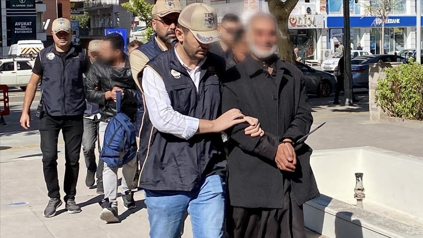 في حملة واسعة.. تركيا توقف 189 متهماً بالانتماء لداعش