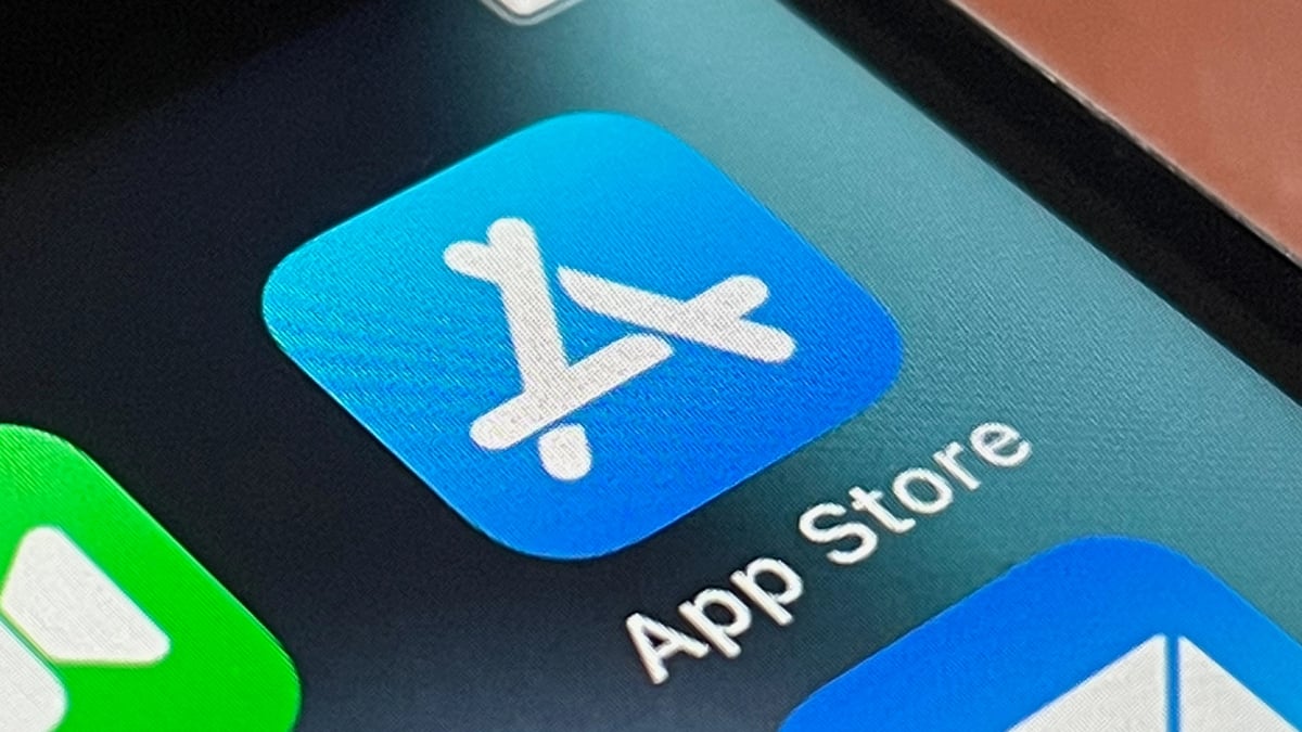 "أبل" تسمح بتنزيل التطبيقات من خارج متجرها