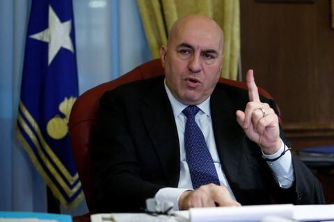 وزير الدفاع الإيطالي: الحوثيون أخطر من حماس وحزب الله