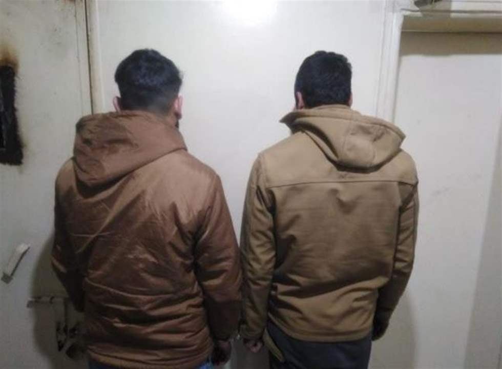 سرقا 3 دراجات آلية من بيروت وكانا بصدد نقلها إلى البقاع.. فوقعا في قبضة عناصر حاجز ضهر البيدر