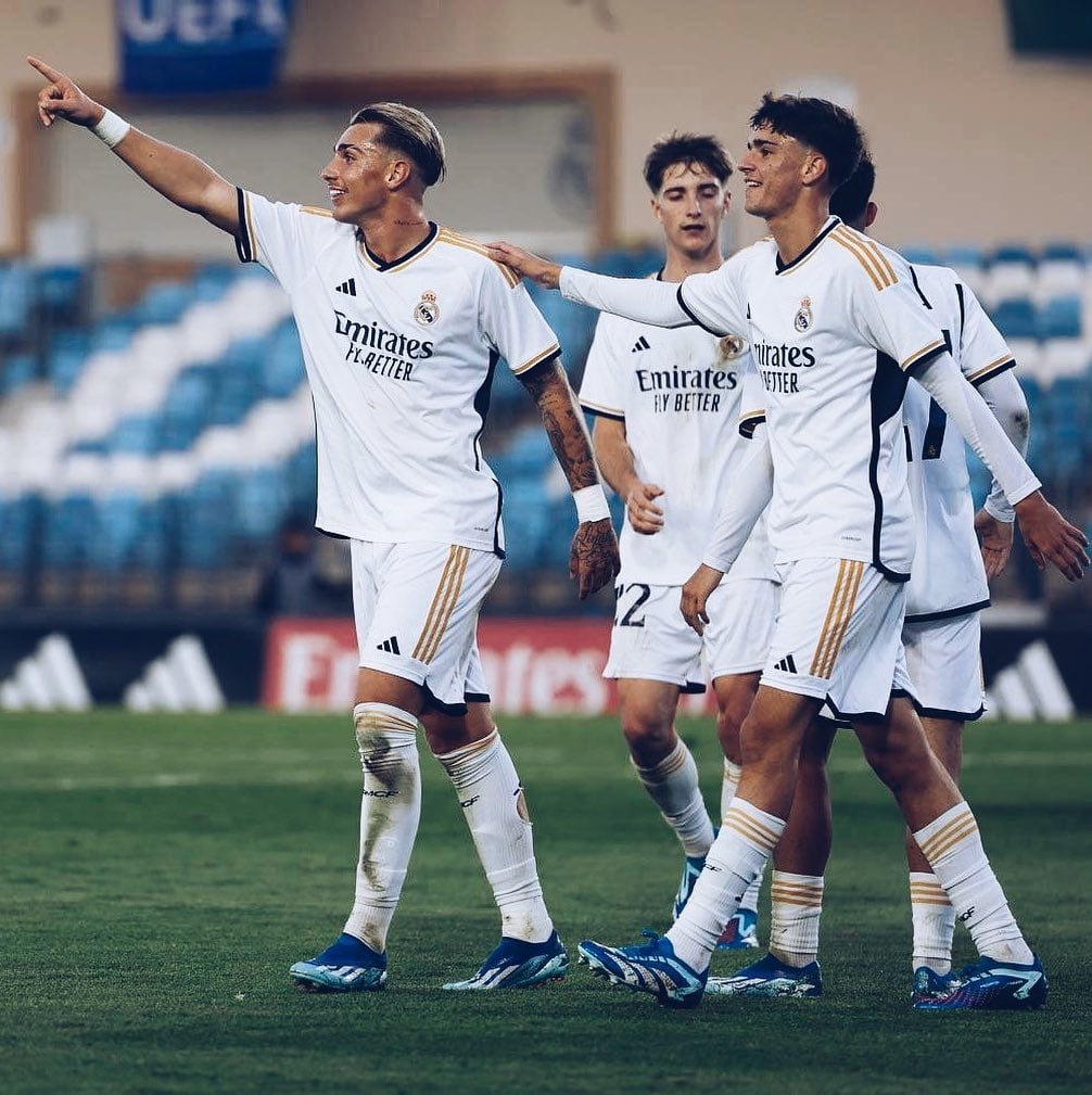 إهانات متكررة.. لاعب ريال مدريد يتعرض للكمة بالوجه