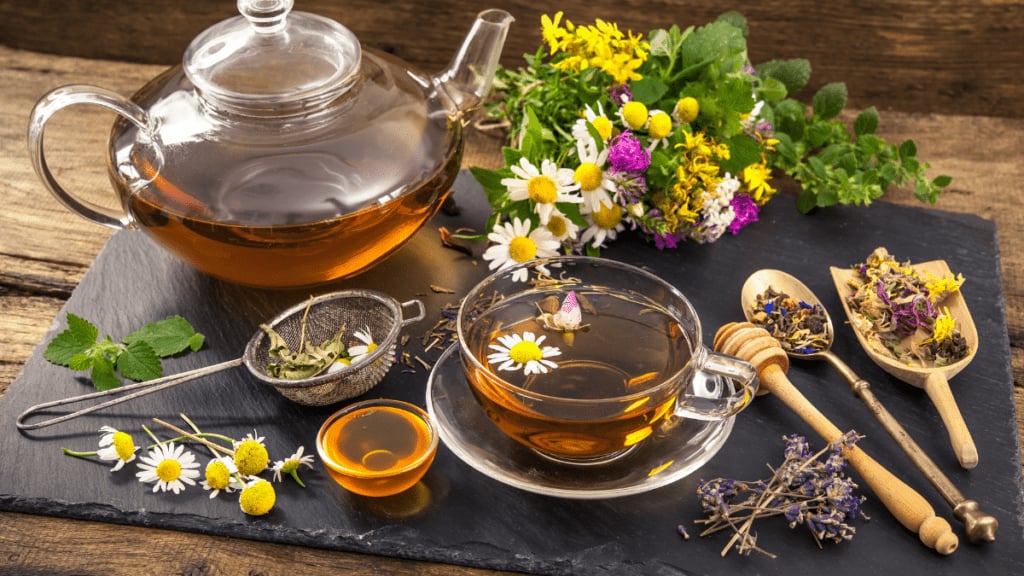 شاي الأعشاب.. سلاح للإقلاع عن التدخين