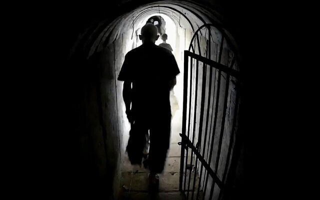 معركة الأنفاق الأخيرة.. إسرائيل تشن "حربا بالماء" ضد حماس