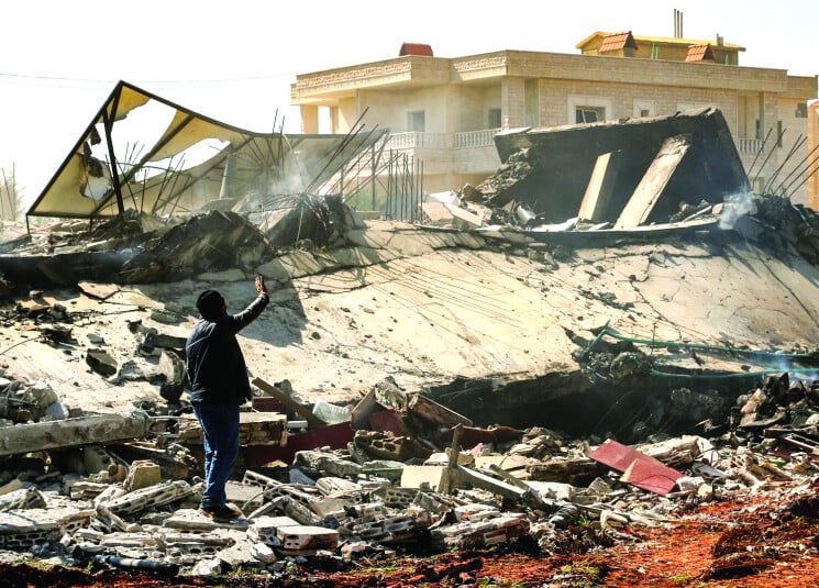 السباق يحتدم: حرب... لا حرب