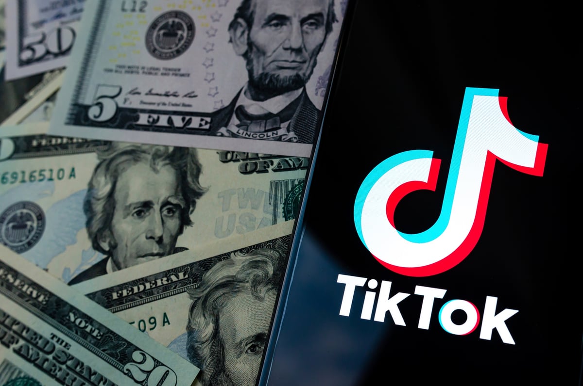 كم يربح مشاهير تطبيق تيك توك؟