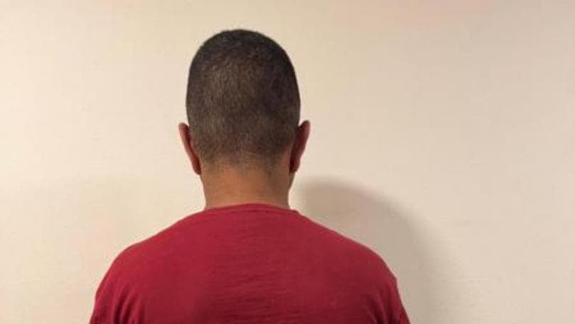 مُنتحِلُ صفة أمنيّة… هكذا كان يوقع بضحاياه!