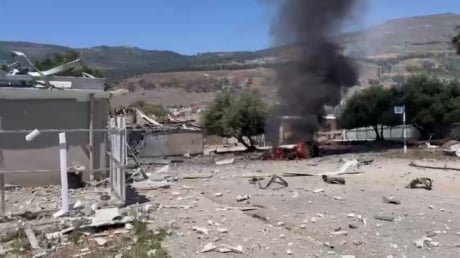 بالفيديو: صاروخ ثقيل لحزب الله يدمر مقرا عسكريا إسرائيليا في كريات شمونة