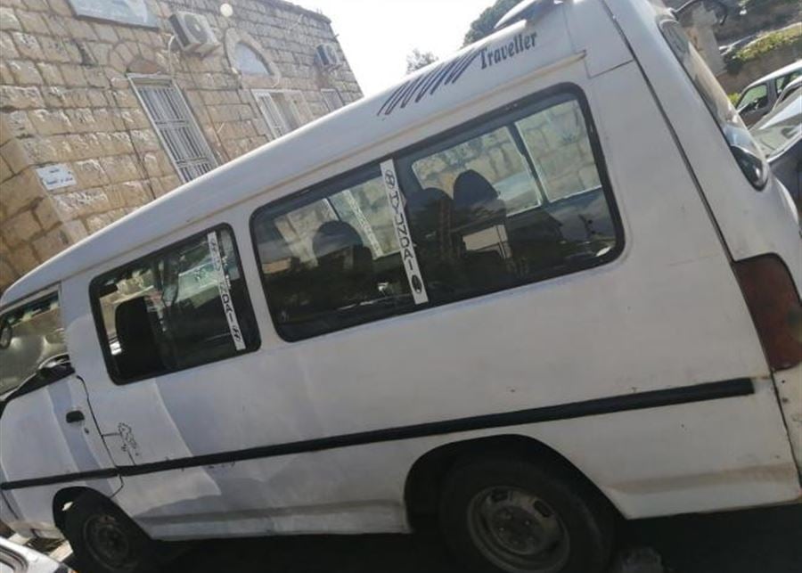 سلبوا "فان"... وكمين محكم أوقع أحدهم!