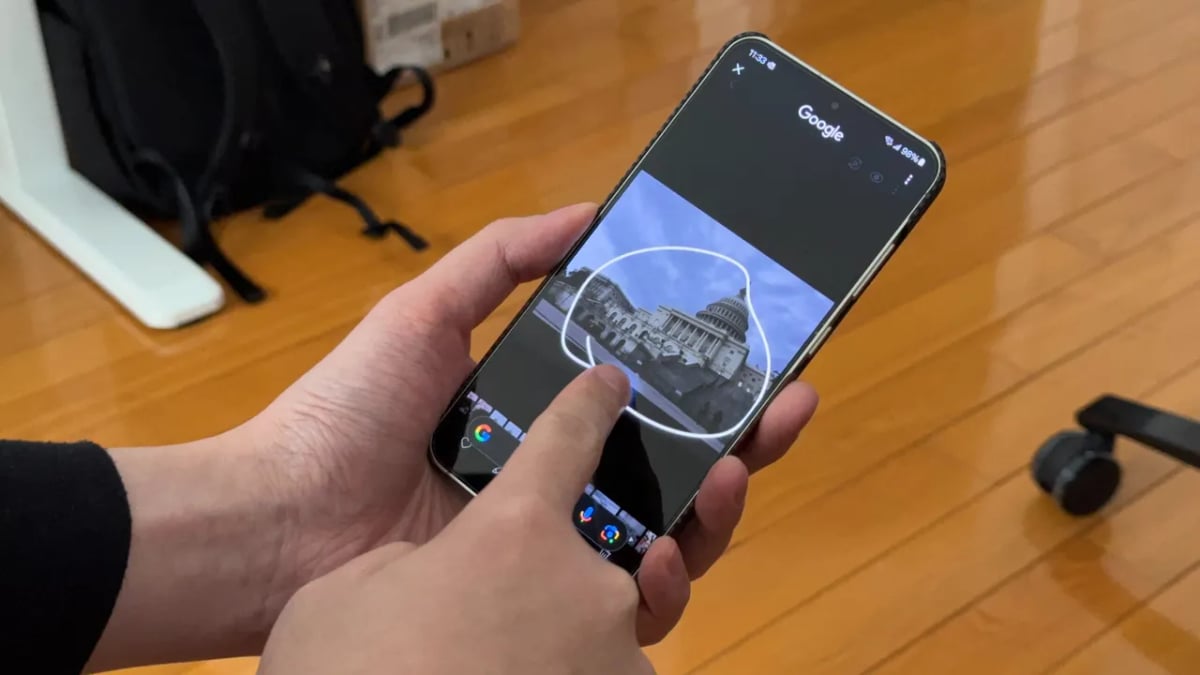 غوغل تعمل على تطوير ميزة Circle to Search بمسح الرموز الشريطية ورموز QR