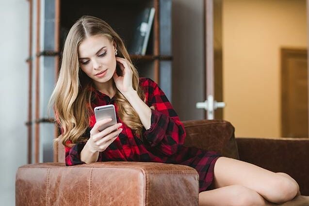 احذر.. آيفون يتعقبك سرا عبر ميزة غير معروفة في iOS 17