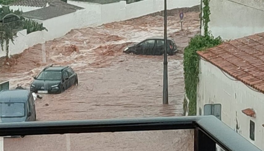 فيديو.. فيضانات تغمر جزيرة مينوركا الإسبانية وتلغي رحلات جوية